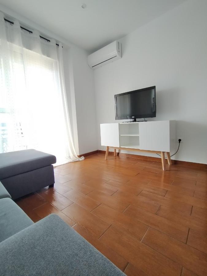 Апартаменти Apartamento Del Mercado Аямонте Екстер'єр фото